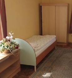Kompleks restauracyjno – hotelowy De Facto