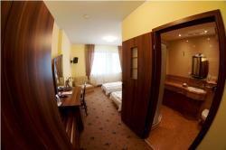 Hotel i Restauracja Rajski Ogrd