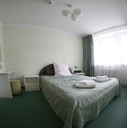 IUNG Hotel***