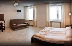 Hotel Avion