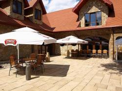 Kmicic Hotel & Restauracja