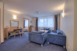 Hotel Wilanw Warszawa by DeSilva