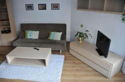 Apartament Okrglak