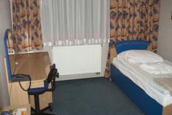 Hotel 222