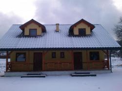 Caoroczne domki apartamentowe pod Lip