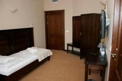Hotel & Restauracja Tawerna
