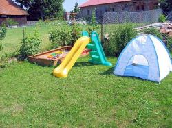May Biay Domek