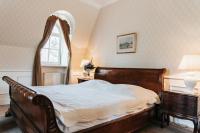 Dw�r Sierak�w k. Krakowa