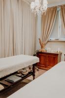 Dw�r Sierak�w k. Krakowa