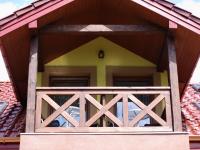 Mazurski Raj - Komfortowa Turystyka; dom i apartamenty 110m2 na 12-24 osb bezp nad jeziorem, Mazury