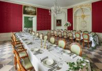 Paac Popielw w Kurozwkach