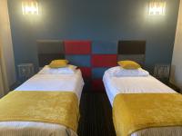 Hotel Marta**