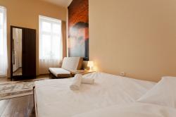 Enigma Hostel & Apartments