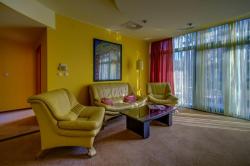 Green Hotel