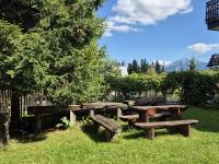 OKOJE GO�CINNY Irena