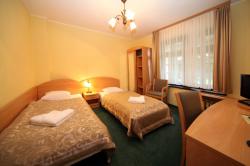 Hotel Karw  