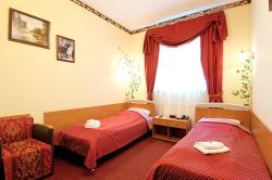 HOTEL TRYLOGIA