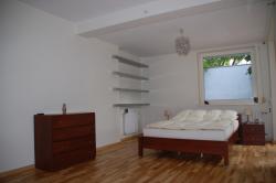 Apartament pod Klonami