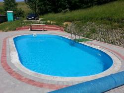 Basen w Karwodrzy