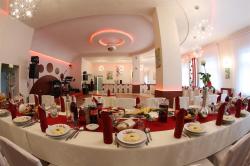 POKER - Hotel i Restauracja