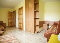 Pokoje gocinne przy ulicy Lenej