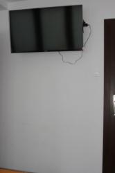 Samodzielne pokoje z azienkami 150 m od play