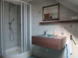 Domek pod lasem Kruty