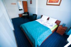 Red Carpet Hostel