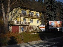 Pokoje Gocinne Feniks