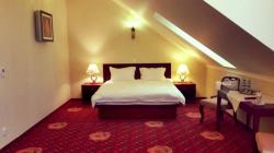 Hotel Ra***