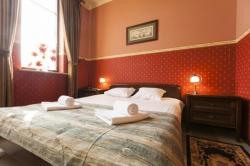 Fort Hotel