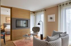 Hotel Puro