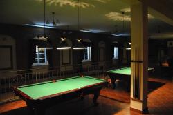 Hotel Ksiycowy Dworek