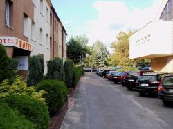Hotel 3
