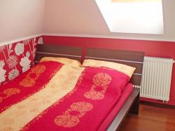 Domki, Apartamenty, Pokoje Bursztynek