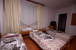 Biay Domek Augustw