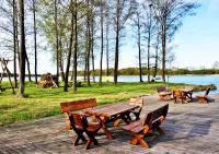 Domki caoroczny i pokoje nad jeziorem Boksze na Suwalszczynie