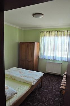 Orodek rekreacyjno wypoczynkowy Pod Modrzewiem