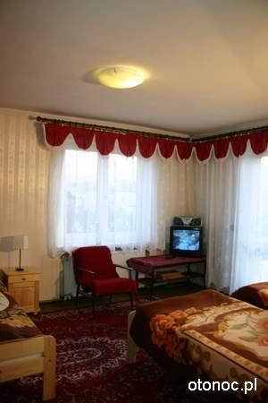 Dom Gocinny Pod nienikiem