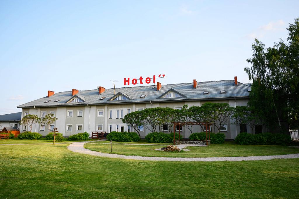 Hotel TIREST