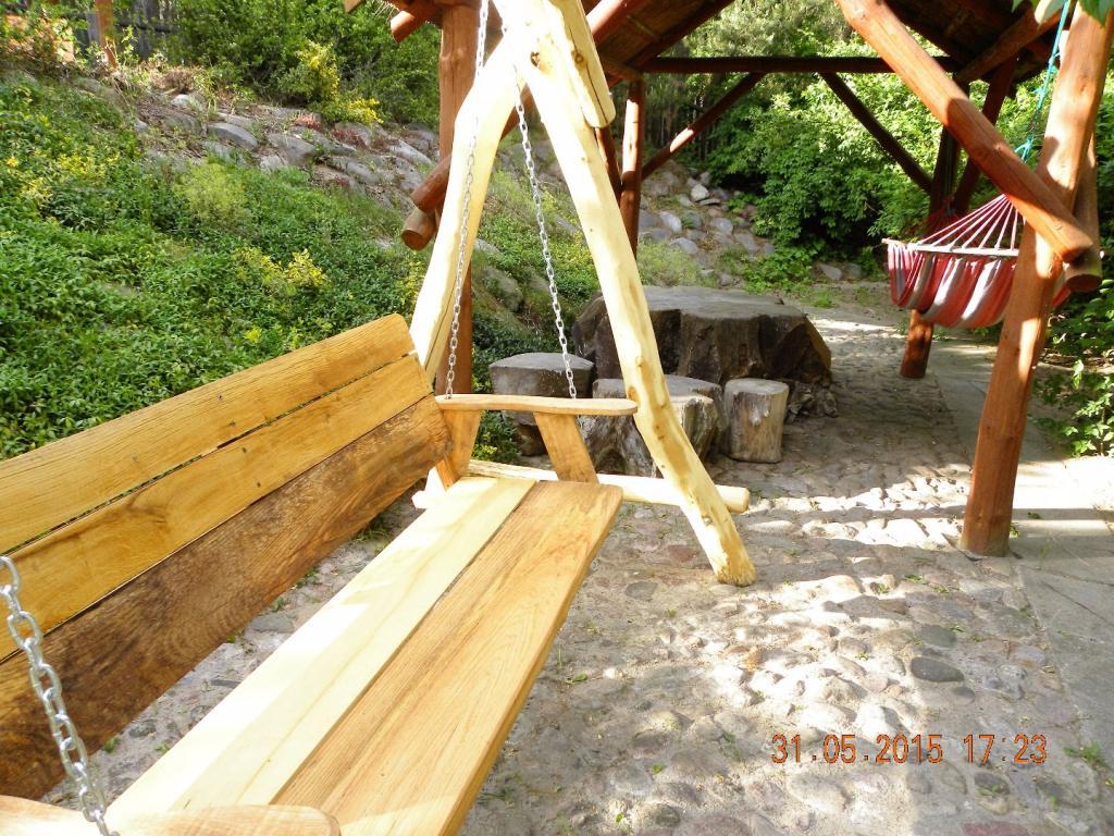 Noclegi bezporednio nad jeziorem powidzkim w Ostrowie u Piotra