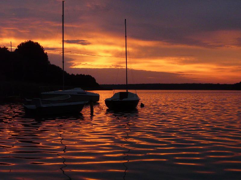 Noclegi bezporednio nad jeziorem powidzkim w Ostrowie u Piotra