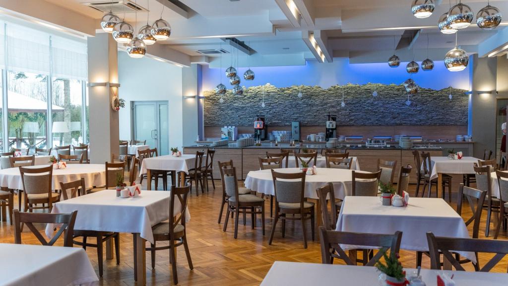 Hotel Pera Poudnia