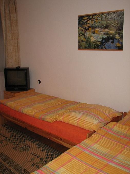 Pokoje Gocinne Modrzewiowy Zauek