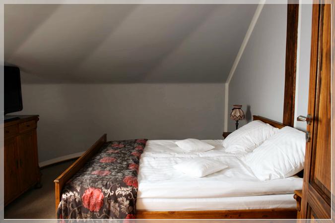 Hotel Restauracja Kawiarnia Kunia Smaku
