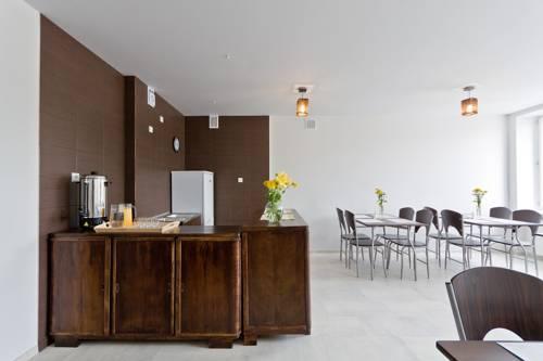 Hotel Avion