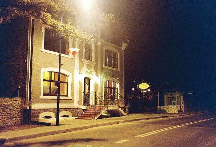 Hotel Amadeus Villa Park