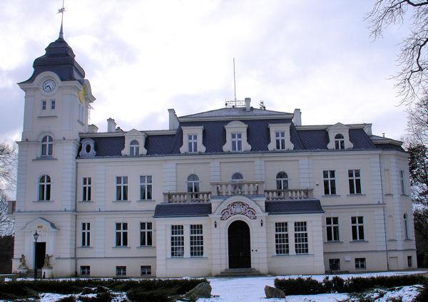 Dom Pracy Twrczej i Wypoczynku Obrzycko