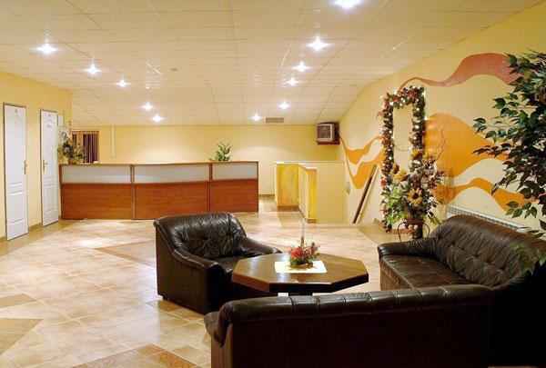 Hotel - Restauracja U Dina **
