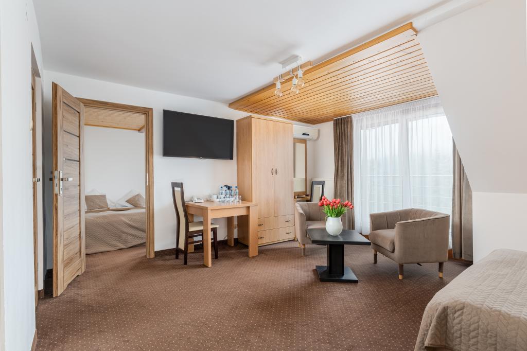 Hotel aziska